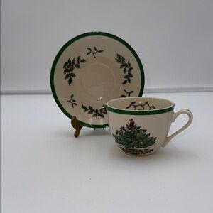 Spode "Christmas Tree" teacup and saucer set i